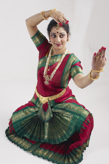 Bharatanatyam 5-week Series for MayDay In-person With Janani Lakshmanan -  Still & Moving Center